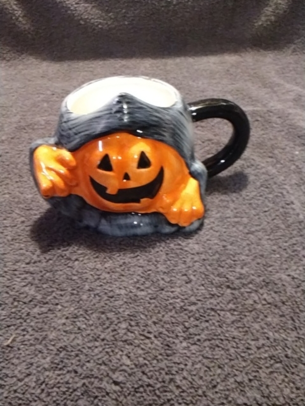 Halloween Pumpkin Jack-O'-Lantern Ceramic Mug - Orange & Black